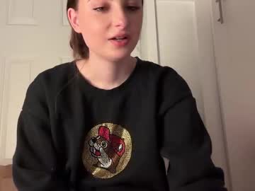 fantasyella's chat room