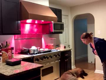 intothewoodswego's chat room