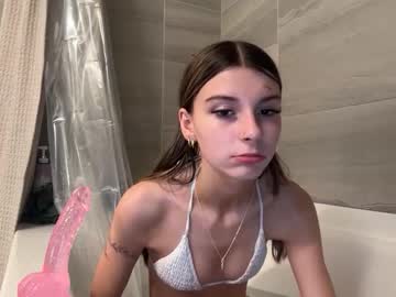 clairewalkerr's chat room