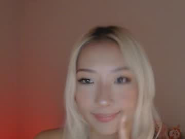 vivianwinters's chat room