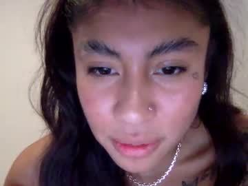 pretty_girl828687's chat room