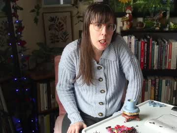 ellynaomi's chat room