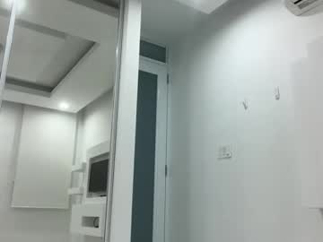 avaowensxo's chat room