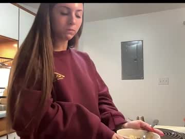 laylahlaylah1's chat room