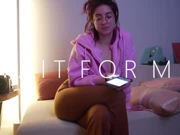 lizmreow's chat room