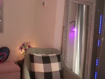 mysticxkitty's chat room