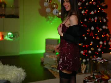 newchloe18's chat room