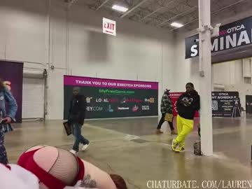 laurenphillips's chat room