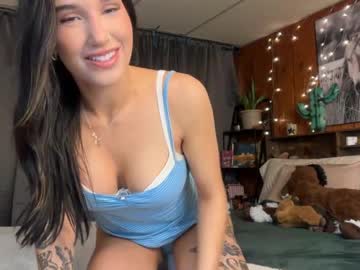 ella2sweet's chat room