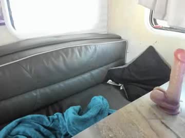 eatthebooty420's chat room