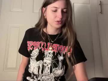 fantasyella's chat room