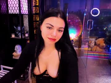 alma_pearl's chat room