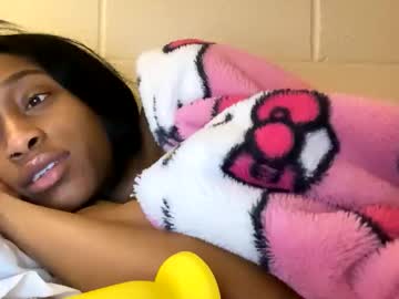 cutieeeva's chat room