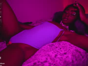 jada_valentine's chat room