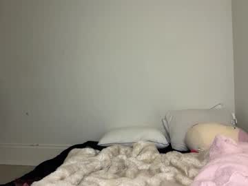 alyssastonee's chat room