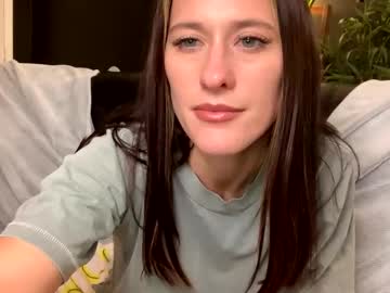 aliciacolette123's chat room