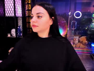 alma_pearl's chat room