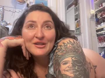 twerkingelle's chat room