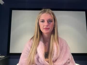 alyssastonee's chat room