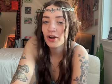 hannahtaylorr's chat room