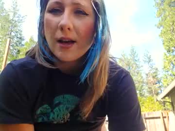 shy_college_girl's chat room