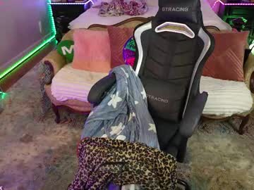 jaybeitsme's chat room