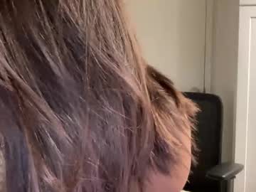 oohhellothere's chat room