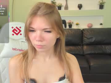 michafox's chat room