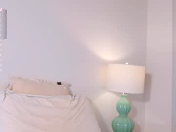 naughty_tilly's chat room