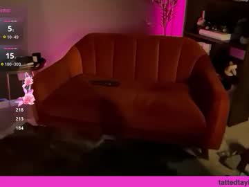 taylorxxxrae's chat room