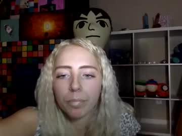 latenightkash's chat room