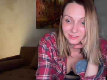 kaileeshy's chat room