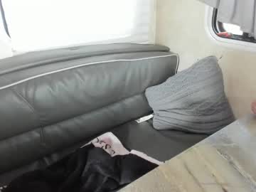 eatthebooty420's chat room