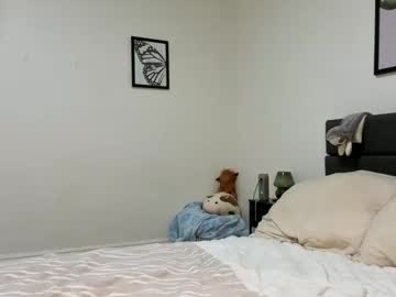 scarletterose_504259's chat room