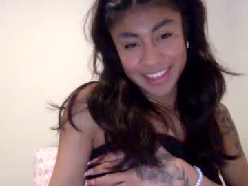 pretty_girl828687's chat room