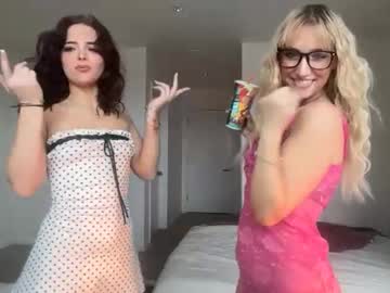 lilybrown07's chat room