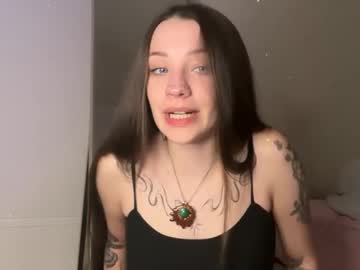 hannahtaylorr's chat room