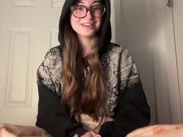 fantasyella's chat room