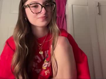 fantasyella's chat room