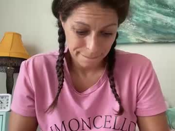 amysmilez's chat room