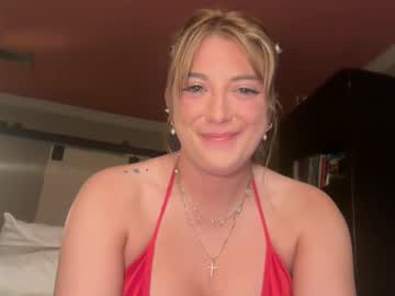 theoneandonlyava's chat room