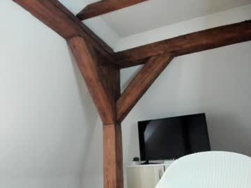 adventurina's chat room