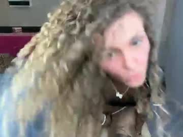 candimay101's chat room