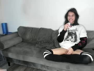 l0v35_2_5p00g3's chat room