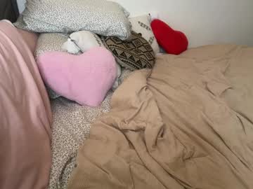 cami_calderon's chat room