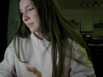 daddysssgoodgirl's chat room