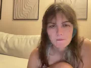 beebeebuzzzzzz's chat room