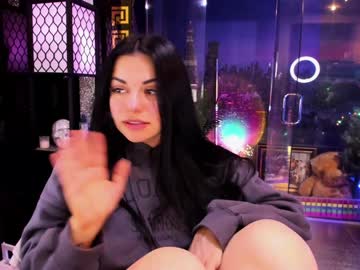 alma_pearl's chat room