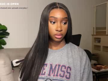 violet6xft's chat room