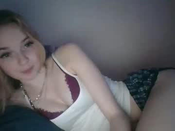 dreamykiraa's chat room